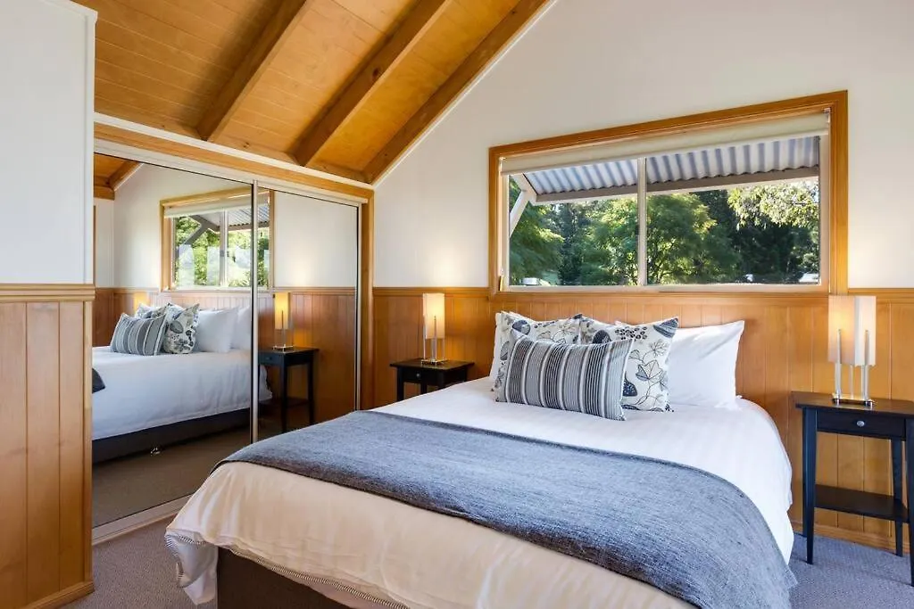 Chalet Windsong At Ravensbourne Escape 2 Bedrooms
