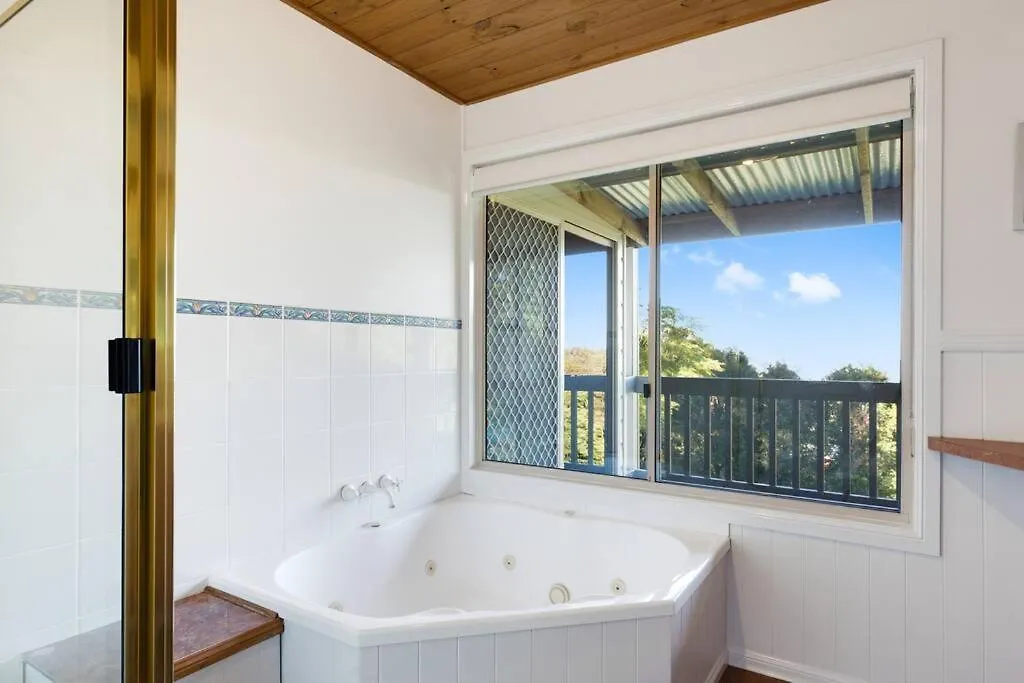 Chalet Windsong At Ravensbourne Escape 2 Bedrooms